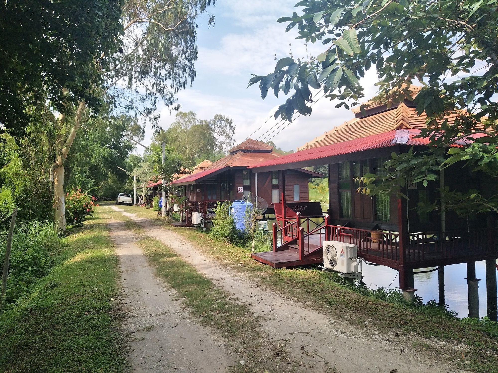 Sarocha Resort Rayong Luaran gambar